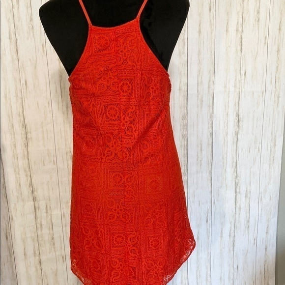 FRANCESCA’S Miami halter lace dress size small - Picture 6 of 8